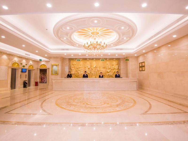 Vienna International Hotel Shenzhen Guangming Avenue Экстерьер фото