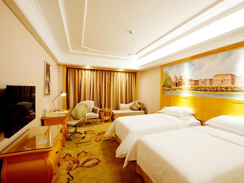 Vienna International Hotel Shenzhen Guangming Avenue Экстерьер фото